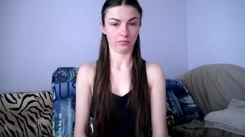 Zoe online show from 05/25/26, 10:43