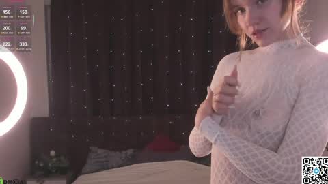 Angela online show from 04/11/26, 12:37