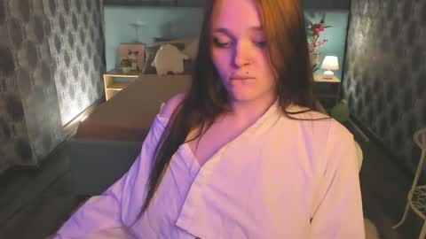 Angela online show from 06/03/26, 12:57