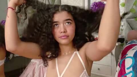 Angela online show from 02/11/25, 07:16