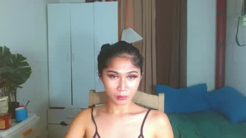 angela online show from 12/12/24, 02:04