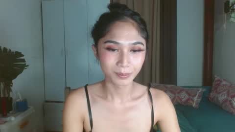 angela online show from 02/28/25, 03:04