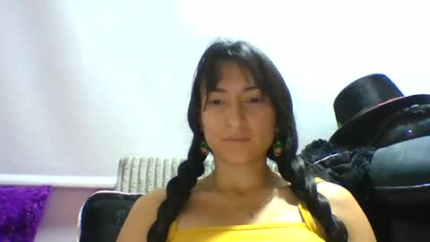 Snapshot of angela_mis chatting on 07/27/26, 10:28 Angela online show from 07/27/26, 10:28
