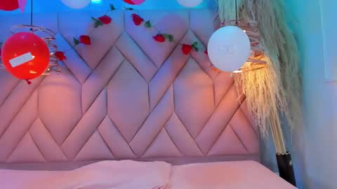 ANGELA online show from 02/17/25, 12:27