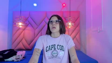 ANGELA online show from 07/18/26, 11:58