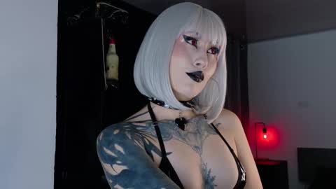 Angela help me reach 100 thumbs up online show from 10/09/25, 06:28