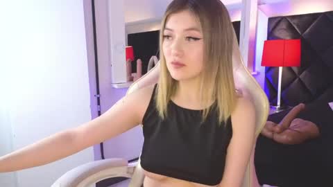 Angela Castle online show from 04/11/26, 04:11