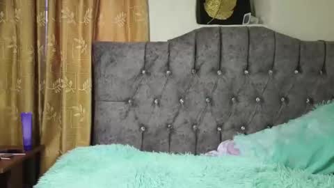 angelacute19 online show from 03/25/26, 10:38