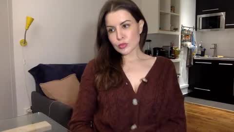 Angela online show from 12/08/24, 08:15