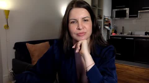 Angela online show from 02/17/25, 11:20