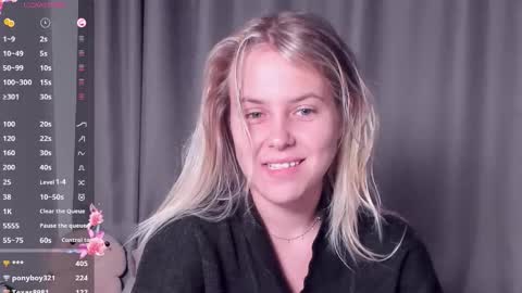 Snapshot of angelanty chatting on 09/21/25, 03:35 Darsi Anty online show from 09/21/25, 03:35