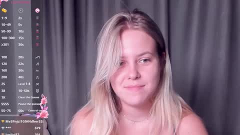 Snapshot of angelanty chatting on 09/26/25, 03:16 Darsi Anty online show from 09/26/25, 03:16