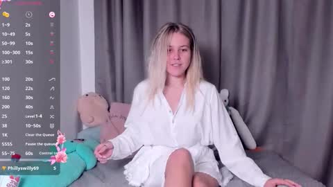 Snapshot of angelanty chatting on 09/28/25, 03:17 Darsi Anty online show from 09/28/25, 03:17