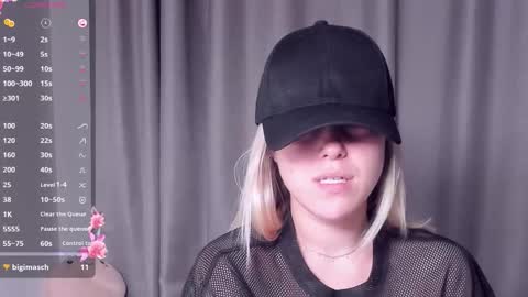 Snapshot of angelanty chatting on 09/29/25, 03:28 Darsi Anty online show from 09/29/25, 03:28