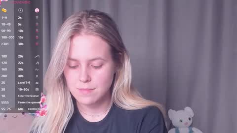 Snapshot of angelanty chatting on 10/06/25, 02:58 Darsi Anty online show from 10/06/25, 02:58