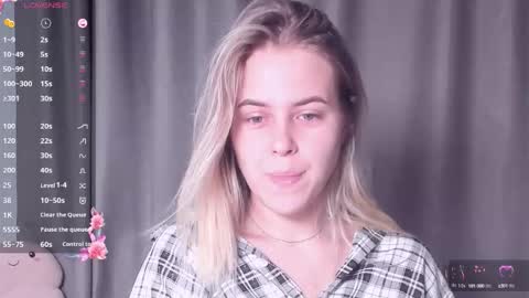 Snapshot of angelanty chatting on 10/16/25, 03:24 Darsi Anty online show from 10/16/25, 03:24