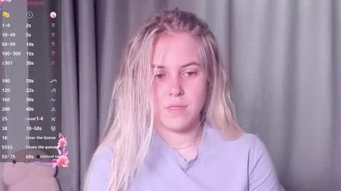 Snapshot of angelanty chatting on 10/19/25, 11:00 Darsi Anty online show from 10/19/25, 11:00