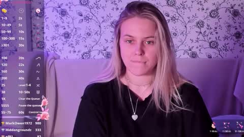 Snapshot of angelanty chatting on 12/13/25, 07:53 Darsi Anty online show from 12/13/25, 07:53