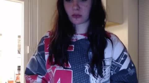 Snapshot of angelbabyvictoria chatting on 01/28/25, 07:11 Fern4Ever online show from 01/28/25, 07:11