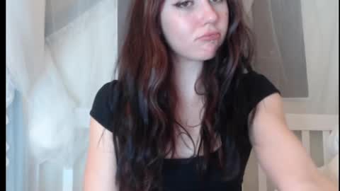 Snapshot of angelbabyvictoria chatting on 02/18/25, 02:38 Fern4Ever online show from 02/18/25, 02:38