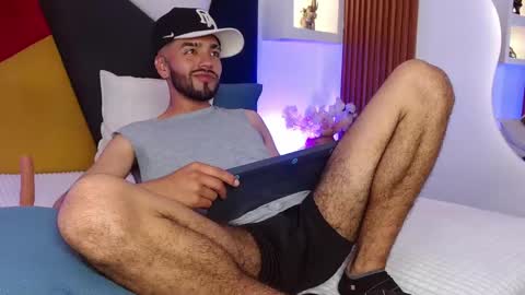 Angel online show from 03/20/26, 04:28