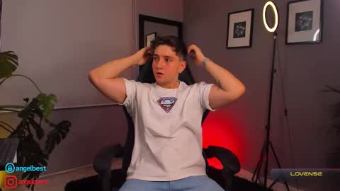 angelbell19 online show from 09/12/25, 12:11