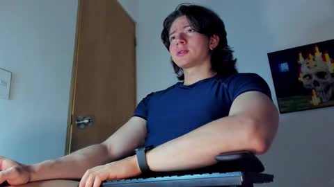 Angel Bennet online show from 10/17/25, 10:56