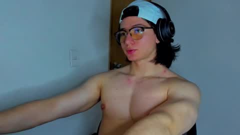 Angel Bennet online show from 11/13/25, 10:41