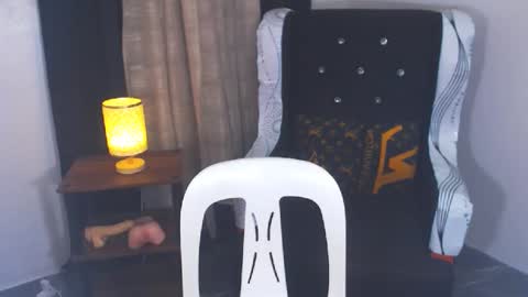 Angel online show from 02/17/25, 01:04