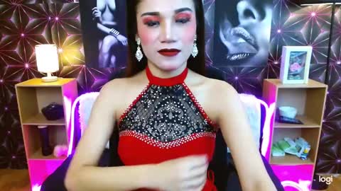 Angel online show from 03/07/25, 06:54