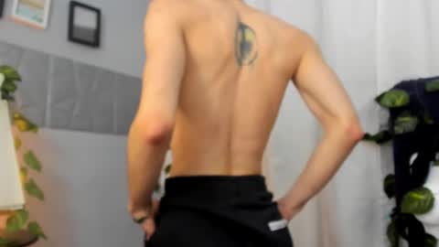 angeldamianart online show from 12/01/25, 03:39