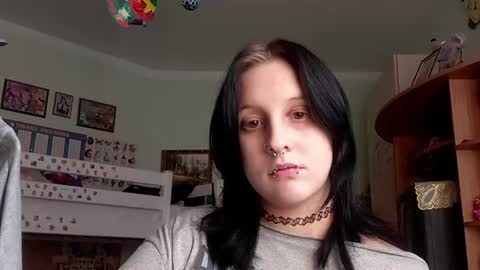 Kate online show from 07/24/26, 09:07
