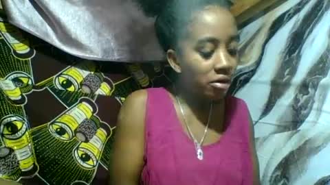 Snapshot of angelettee chatting on 06/17/26, 06:49 Angelettee online show from 06/17/26, 06:49