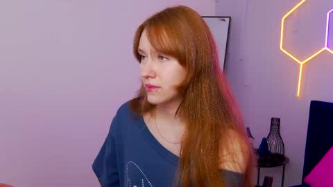 Angela online show from 06/06/26, 01:32
