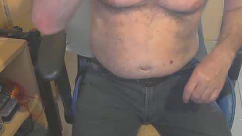 Snapshot of angelgarcia269 chatting on 02/04/25, 12:11 angelgarcia269 online show from 02/04/25, 12:11