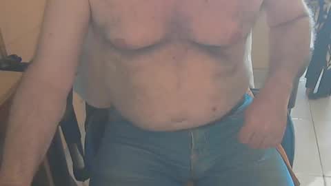 Snapshot of angelgarcia269 chatting on 02/24/25, 02:15 angelgarcia269 online show from 02/24/25, 02:15