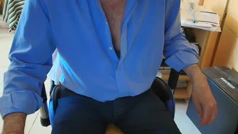 Snapshot of angelgarcia269 chatting on 11/03/25, 11:11 angelgarcia269 online show from 11/03/25, 11:11