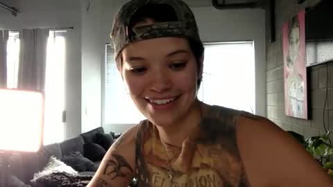 angelia01m online show from 05/31/26, 06:53