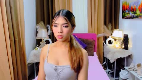 MISS PAU online show from 10/09/25, 10:57