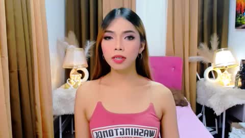 MISS PAU online show from 10/21/25, 05:19