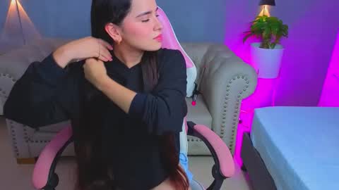 A N G E L I C A online show from 12/02/25, 12:10