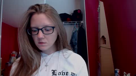 AngelicAngel online show from 02/10/25, 06:13