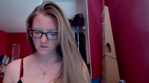 AngelicAngel online show from 09/18/25, 05:59