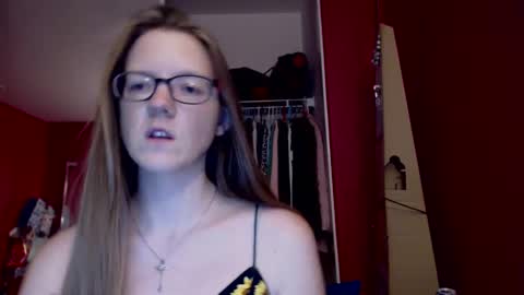 AngelicAngel online show from 10/01/25, 05:24