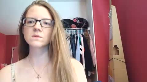 Snapshot of angelicangel3 chatting on 07/16/26, 05:19 AngelicAngel online show from 07/16/26, 05:19