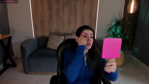  Angelica Vega  online show from 10/29/25, 07:15