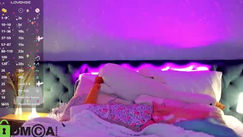 Angelika online show from 09/17/25, 11:50