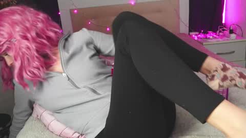 Angelika Rouge online show from 02/07/25, 05:29