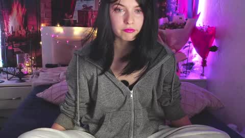 Angelika Rouge online show from 01/07/26, 06:43