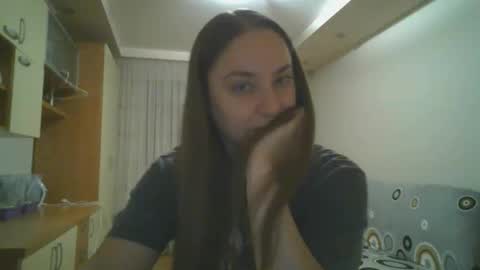 Snapshot of angelina_26 chatting on 09/19/25, 05:57 Angelina 26 online show from 09/19/25, 05:57